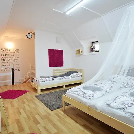 Apartment Bonbon Apartman *