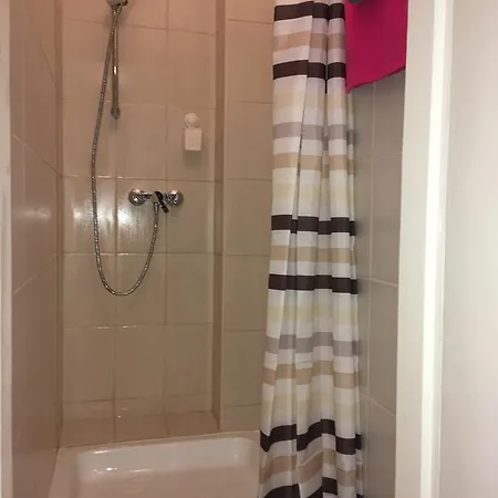 Apartment Bonbon Apartman